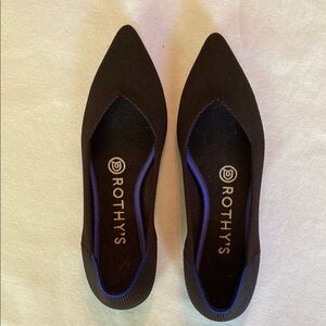 Rothy's The Point in Black Low-Cut Vamp size 6